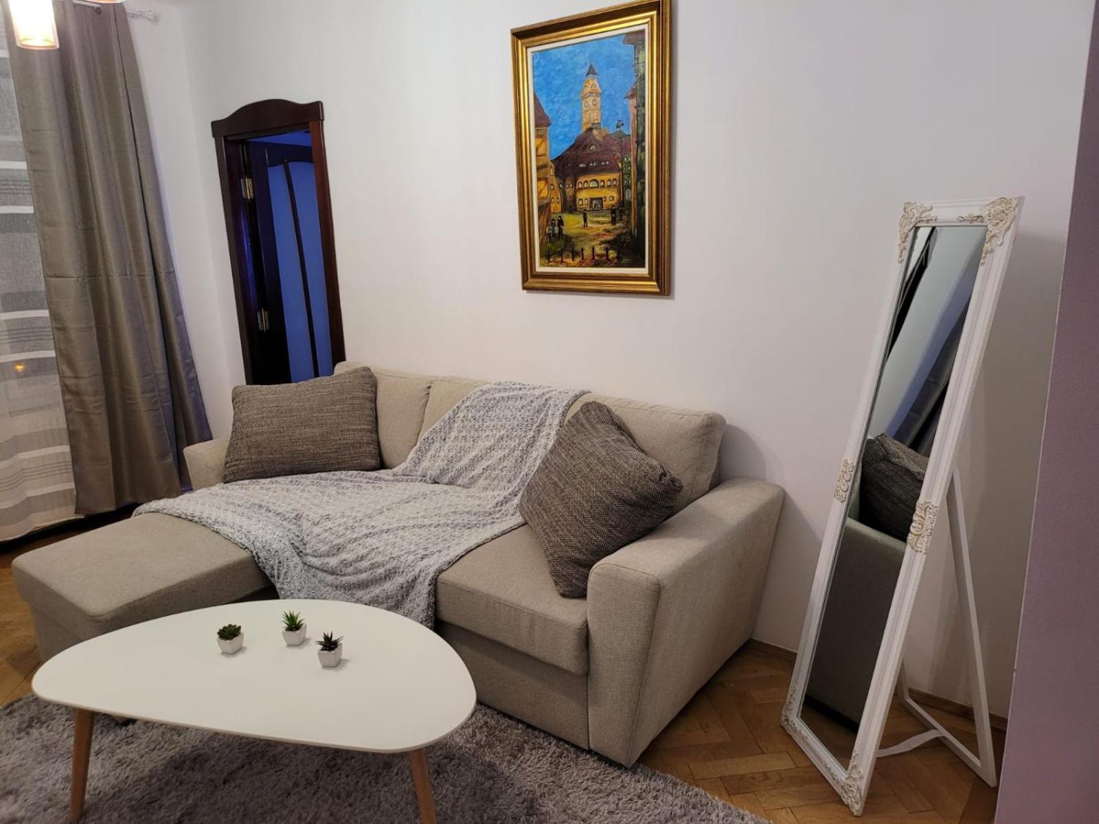 Vintage Apartment Old Center Brasov Luaran gambar